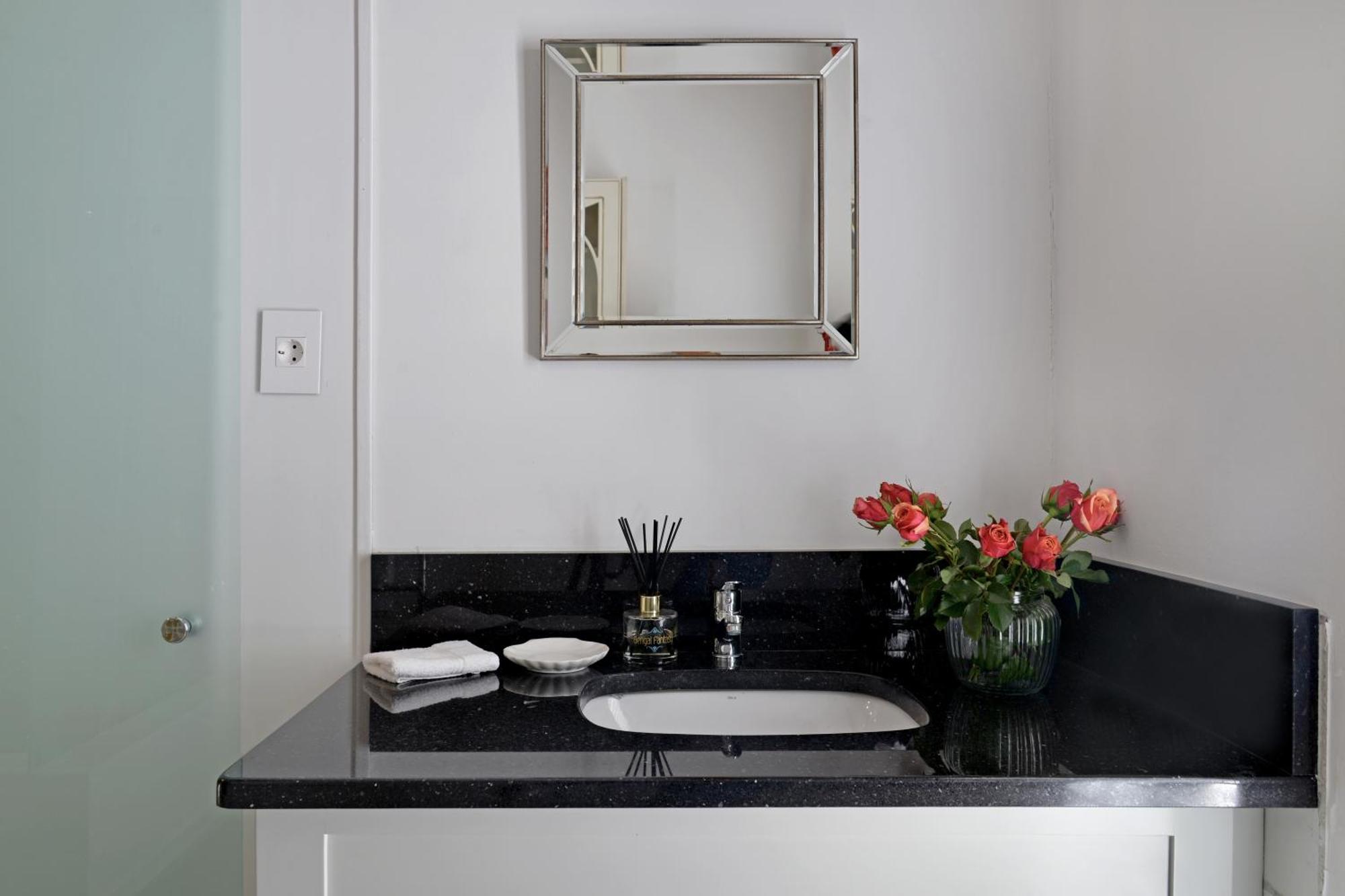 No. 2 The Yard Apartment Franschhoek Bagian luar foto